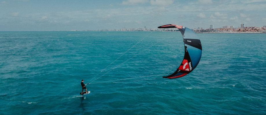 Wing Foil vs Kite Foil